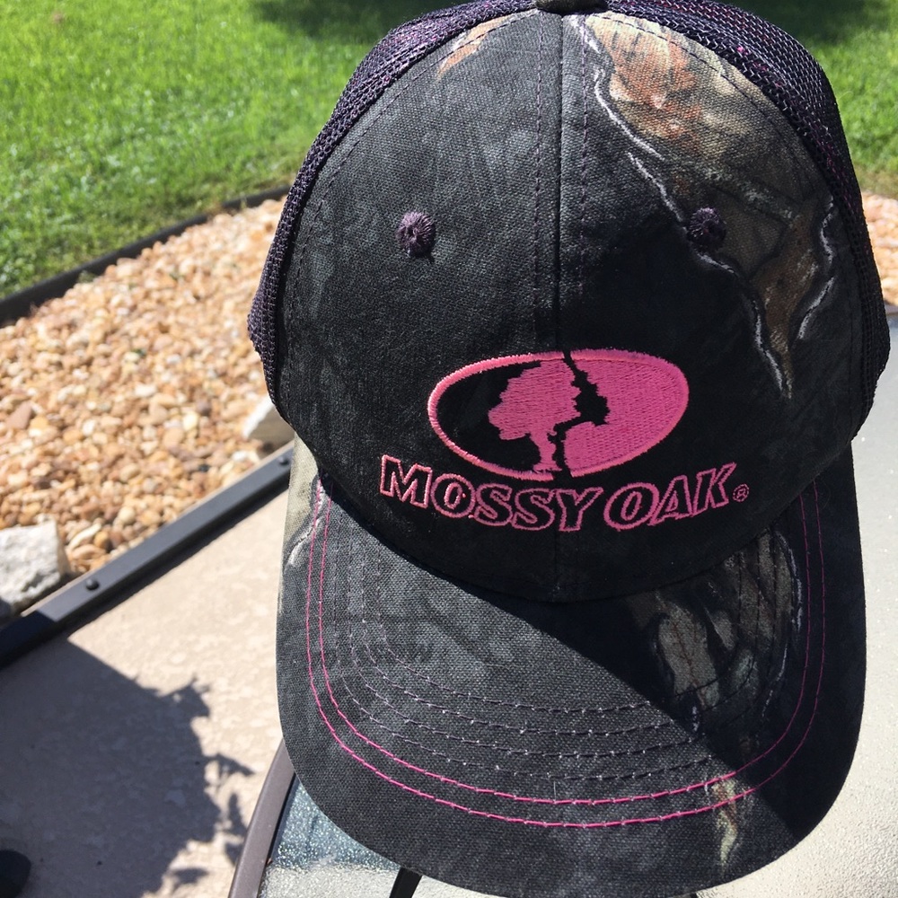 Mossy Oak by Outdoor Cap Black Hat with Pink Logo O/S Hunting Fishing